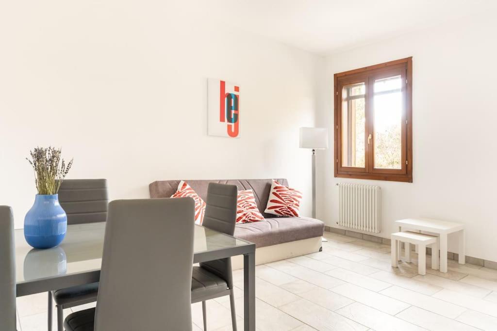 Appartamento Unico A Bologna Con 3 Camere E Parcheggio Gratuito Ngoại thất bức ảnh