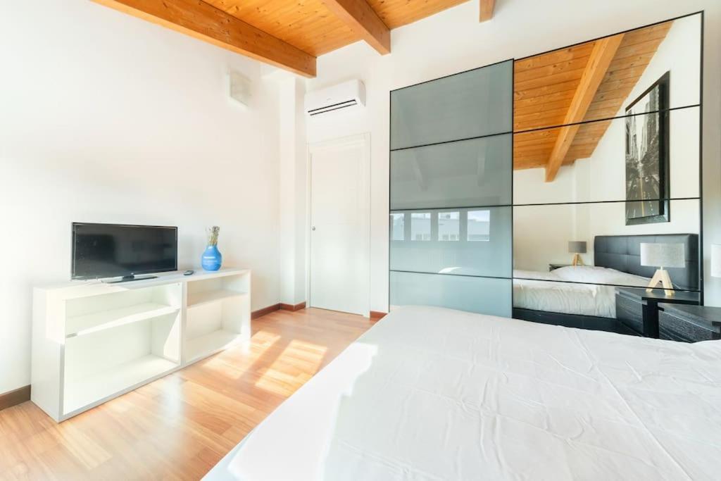 Appartamento Unico A Bologna Con 3 Camere E Parcheggio Gratuito Ngoại thất bức ảnh